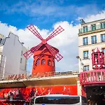 Lovely Duplex Cocoon In The Heart Of Paris 18
